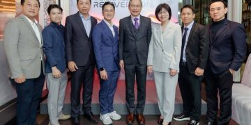 ทรูบิสิเนส เปิดเวทีแชร์แนวคิดพลิกธุรกิจยุค AI ผ่านเลนส์กูรูด้านเศรษฐศาสตร์และสตาร์ทอัพยูนิคอร์นรายแรกของไทย