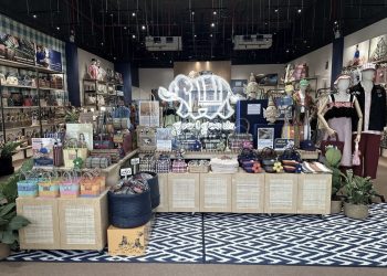 “กุ๊ด กุ๊ดส์” เซ็นทรัล กระบี่ แลนด์มาร์กแห่งใหม่ ตอกย้ำท่องเที่ยวยั่งยืน