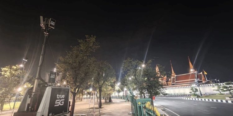 ทรู คอร์ปอเรชั่น ขยายสัญญาณสื่อสาร 5G, 4G และ WiFi อำนวยความสะดวกประชาชนเดินทางไปแสดงความอาลัย