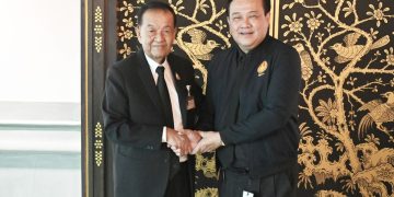 ประธานรัฐสภาให้การต้อนรับนายกสมาคมหนังสือพิมพ์ส่วนภูมิภาคแห่งประเทศไทย