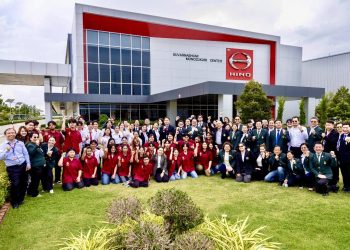 ฮีโน่มอเตอร์สฯ เปิดโรงงานต้อนรับ 3 สถาบันการศึกษา โชว์สายการผลิต–ป่าเรียนรู้ Eco Forest จุดประกายอนาคตเยาวชนไทย