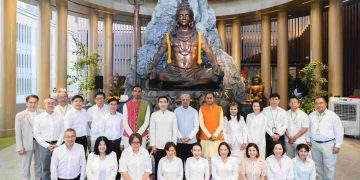 เจาะลึกศรัทธาใจกลางราชดำริ จาก “พระแม่อุมาเทวี” พลังต้นกำเนิด สู่ “พระศิวะมหาเทพ” ผู้สร้างสมดุลแห่งจักรวาล