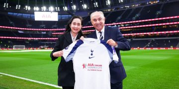 เอไอเอผนึกกำลังสโมสรท็อตแน่ม ฮ็อตสเปอร์ เปิดประมูลเสื้อนักเตะสเปอรส์ มอบรายได้เพื่อผู้ป่วยมะเร็งเด็ก