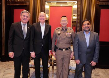 ทรู คอร์ปอเรชั่น เข้าพบ ผบ.ตร. ยกระดับภารกิจดูแลคนไทย สนับสนุนมาตรการปราบแก๊งคอลเซ็นเตอร์ข้ามชาติ