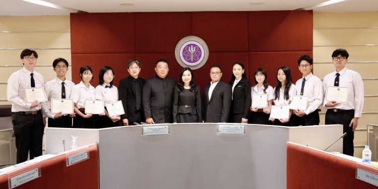 เอ็กซอนโมบิลเดินหน้าสนับสนุนการศึกษาไทยต่อเนื่องสู่ปีที่ 43 ผ่านกองทุน “เอ็กซอนโมบิล สมโภชกรุงรัตนโกสินทร์ 200 ปี”