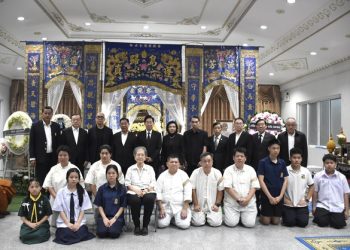 “สมใจนึก” เป็นประธานสวดพระอภิธรรม “อาจารย์วิชัย ชูชัยเจริญ” ณ วัดศรีเอี่ยม บางนา