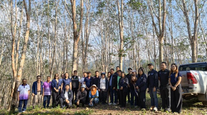 กยท. ลงพื้นที่น่าน ติดตามวิกฤตโรคใบร่วงยางพารา ผนึกเครือข่ายนักวิจัยเร่งหาแนวทางแก้ไขอย่างยั่งยืน